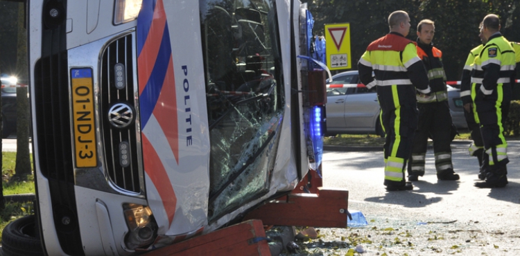 Politieman gewond bij eenzijdig ongeval in Bernheze
