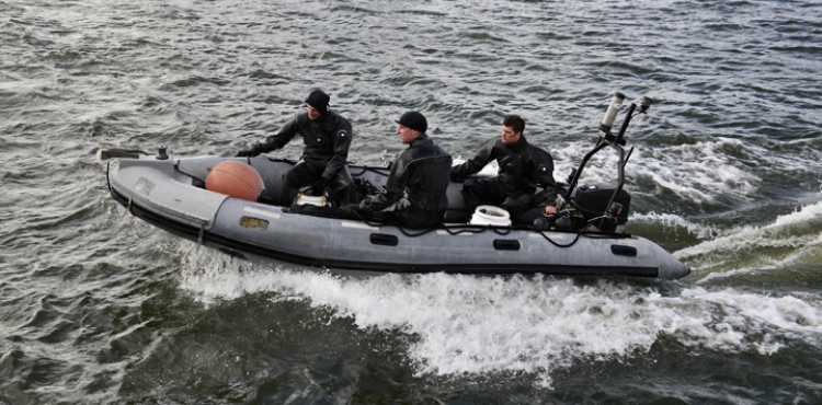 Defensie Duikgroep zorgt voor veiligheid op het water