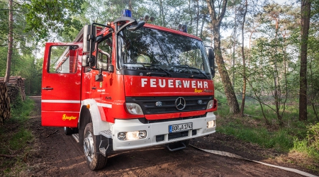Duits brandweerkorps installeert rookmelders in eigen voertuigen