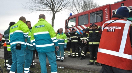 Brandweerman gewond geraakt bij oefening in Zoutkamp